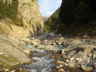Река Кумбель - По дороге на Большое Алматинское озеро.